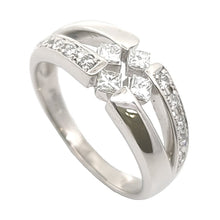 画像をギャラリービューアに読み込む, Pt900<br />ダイヤモンドリング