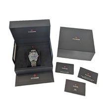 画像をギャラリービューアに読み込む, TUDOR<br >ブラックベイ41