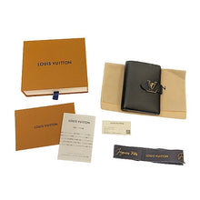 画像をギャラリービューアに読み込む, Louis Vuitton<br >LV ヴェルティカル ウォレット コンパクト