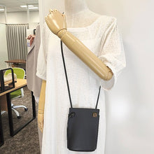 画像をギャラリービューアに読み込む, LOEWE<br >ダイスポケット