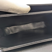 画像をギャラリービューアに読み込む, CELINE<br >ミニ ブザス クレア