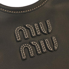 画像をギャラリービューアに読み込む, MIUMIU<br >アイビー レザー ハンドバッグ