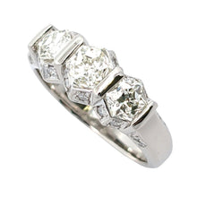 画像をギャラリービューアに読み込む, Pt900<br />ダイヤモンドジオメトリーリング