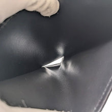 画像をギャラリービューアに読み込む, Louis Vuitton<br >ポルトフォイユ・ルー