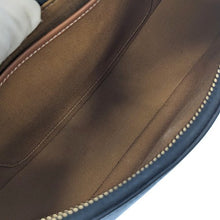 画像をギャラリービューアに読み込む, CELINE<br >ミディアム アヴァ