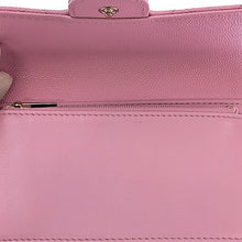 画像をギャラリービューアに読み込む, CHANEL<br >ミディアム フラップウォレット