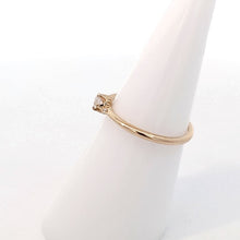 画像をギャラリービューアに読み込む, K18<br />ダイヤモンドリング