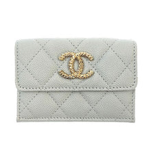 画像をギャラリービューアに読み込む, CHANEL<br >スモールフラップウォレット