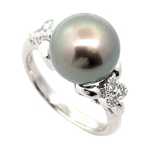 画像をギャラリービューアに読み込む, Pt900<br />ブラックパール×ダイヤモンド リング