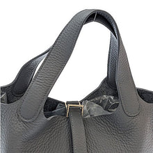 画像をギャラリービューアに読み込む, HERMES<br >ピコタンロックPM