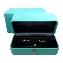 画像をギャラリービューアに読み込む, Tiffany&Co.<br />Tスマイル