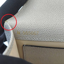 画像をギャラリービューアに読み込む, Valextra<br >ノーロ スモール