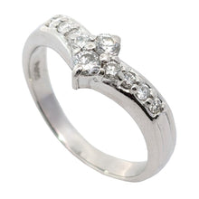 画像をギャラリービューアに読み込む, Pt900<br />ダイヤモンドリング