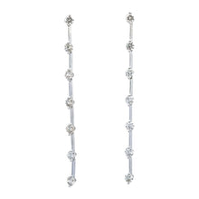 画像をギャラリービューアに読み込む, K18WG<br />ダイヤモンドピアス