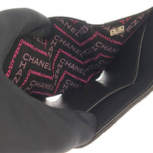 画像をギャラリービューアに読み込む, CHANEL<br >2024-2025AW限定 コンパクトウォレット