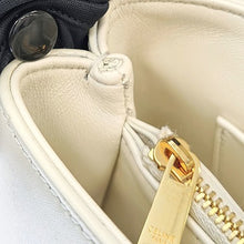 画像をギャラリービューアに読み込む, CELINE<br >ティーン ニノ バッグ