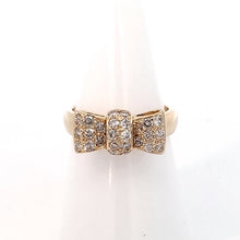 画像をギャラリービューアに読み込む, K18<br />ダイヤモンドリボンリング