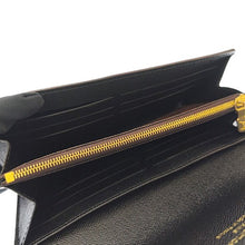 画像をギャラリービューアに読み込む, Louis Vuitton<br >ポルトフォイユ・サラ