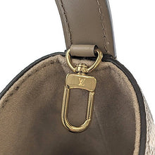 画像をギャラリービューアに読み込む, Louis Vuitton<br >オール・インBB