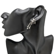 画像をギャラリービューアに読み込む, Pt900<br />ダイヤモンドリボンイヤリング