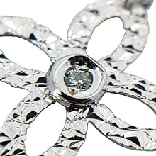 画像をギャラリービューアに読み込む, K18WG<br />ダイヤモンドフラワーピアス