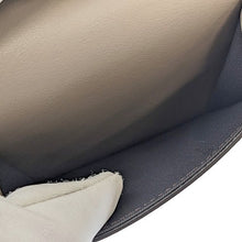 画像をギャラリービューアに読み込む, FENDI<br >FFダイヤモンド財布