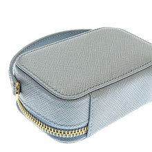 画像をギャラリービューアに読み込む, PRADA<br >サフィアーノトライアングル ミニポーチ