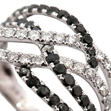 画像をギャラリービューアに読み込む, K18WG<br />ブラックダイヤモンド×ダイヤモンド リング