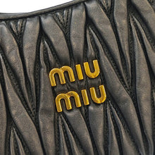 画像をギャラリービューアに読み込む, MIUMIU<br >ワンダー マテラッセレザー ホーボーバッグ
