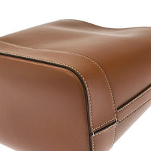 画像をギャラリービューアに読み込む, CELINE&lt;br &gt;スモール バケット キュイル トリオンフ
