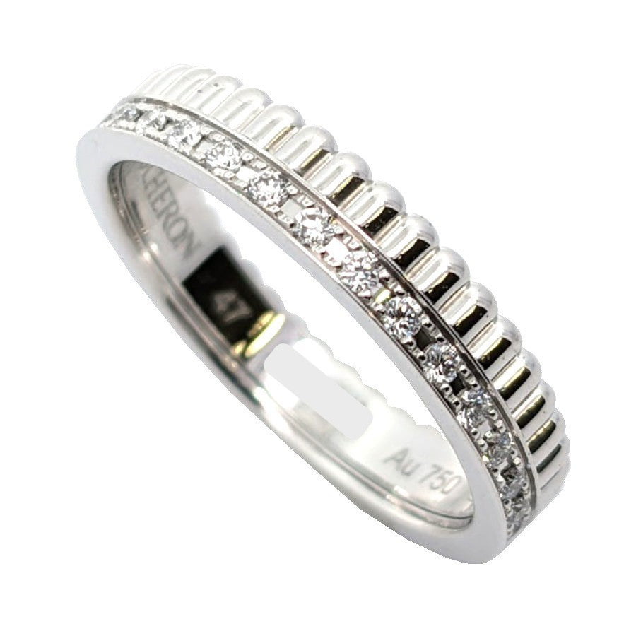 BOUCHERON<br />キャトル ラディアント ハーフ フルパヴェ