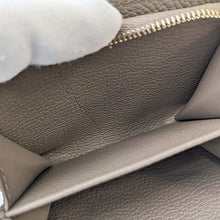 画像をギャラリービューアに読み込む, Louis Vuitton&lt;br &gt;ポルトフォイユ・クレア
