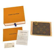 画像をギャラリービューアに読み込む, Louis Vuitton<br >ポルトフォイユ・リサ
