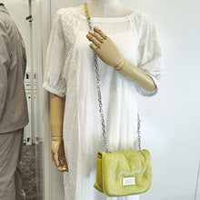 画像をギャラリービューアに読み込む, Maison Margiela<br >グラムスラム レザー チェーンショルダーバッグ
