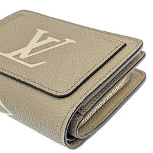 画像をギャラリービューアに読み込む, Louis Vuitton&lt;br &gt;ポルトフォイユ・クレア

