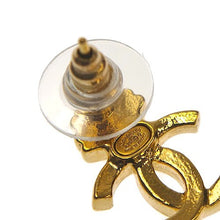 画像をギャラリービューアに読み込む, CHANEL&lt;br &gt;ココマーク×貝 ピアス
