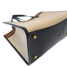 画像をギャラリービューアに読み込む, COACH<br >フィールド トート 30
