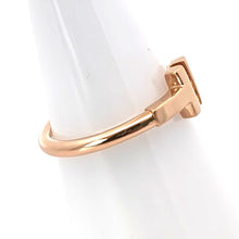画像をギャラリービューアに読み込む, Tiffany&amp;Co.<br />Tワイヤー
