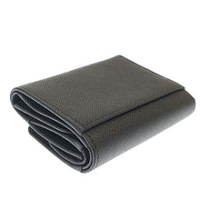画像をギャラリービューアに読み込む, PRADA<br >サフィアーノトライアングル 財布
