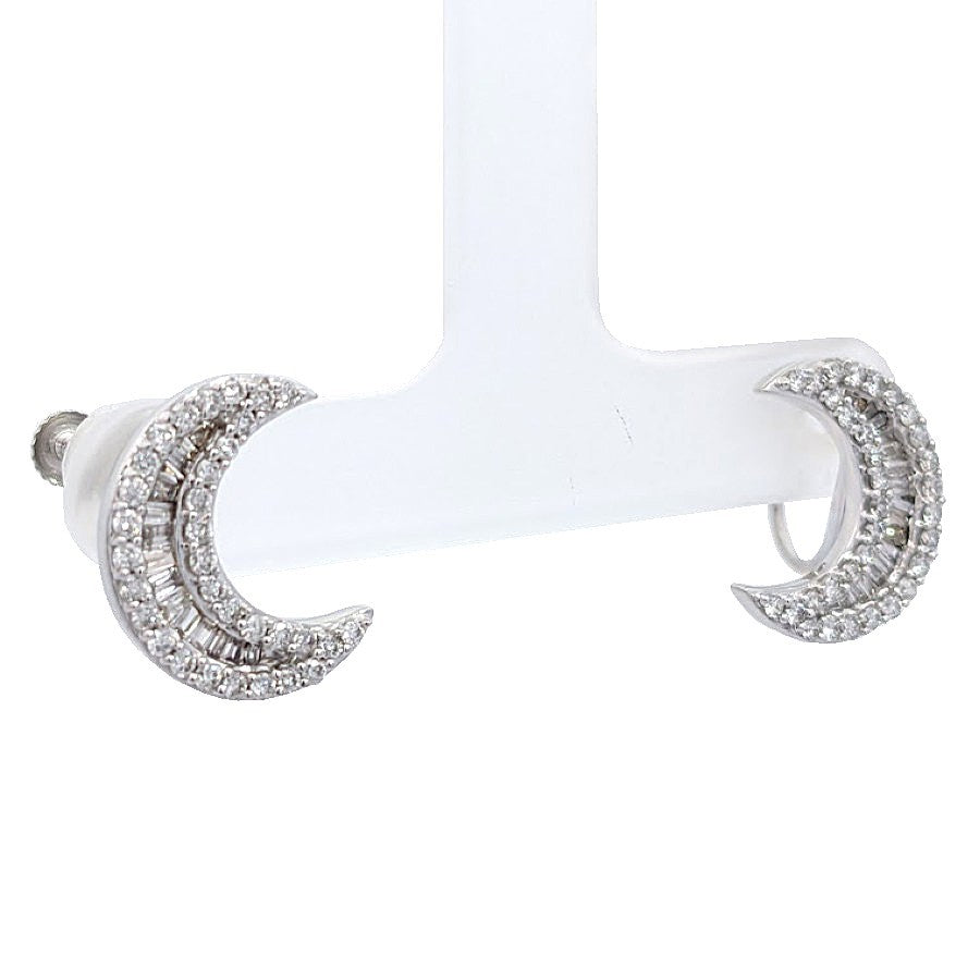 K18WG<br />ダイヤモンドムーンイヤリング