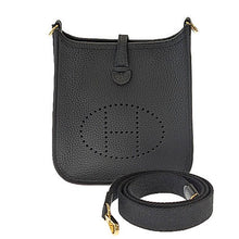 画像をギャラリービューアに読み込む, HERMES&lt;br &gt;エヴリンTPM
