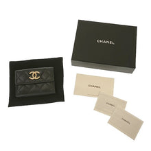 画像をギャラリービューアに読み込む, CHANEL<br >コンパクトウォレット

