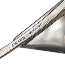 画像をギャラリービューアに読み込む, PRADA<br >メタル ヘアピン
