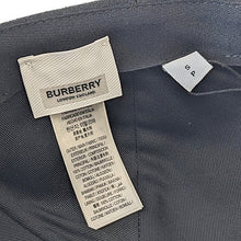 画像をギャラリービューアに読み込む, BURBERRY&lt;br &gt;TBロゴ キャップ
