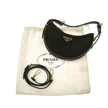 画像をギャラリービューアに読み込む, PRADA<br >アーケ ミニ ショルダーバッグ
