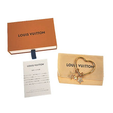 画像をギャラリービューアに読み込む, Louis Vuitton<br >コンステレーションハート
