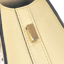 画像をギャラリービューアに読み込む, Valextra&lt;br &gt;マイクロ イジィデ
