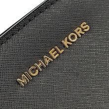 画像をギャラリービューアに読み込む, MICHAEL KORS&lt;br &gt;ショルダーバッグ
