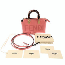 画像をギャラリービューアに読み込む, FENDI&lt;br &gt;バイザウェイ ミニ
