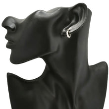 画像をギャラリービューアに読み込む, K18WG<br />ダイヤモンドフープイヤリング
